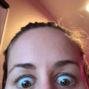 Meet your Posher, Carolyn